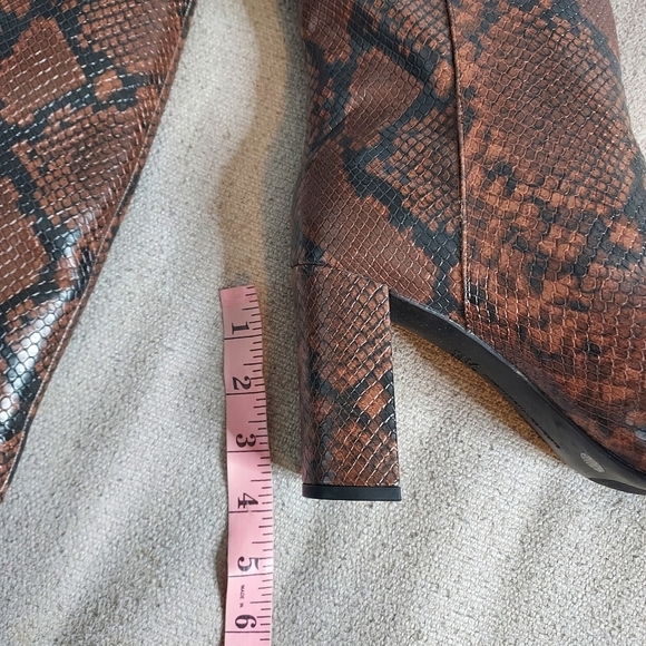 INC Paiton Block Heel knee-high boots - Picture 8 of 13